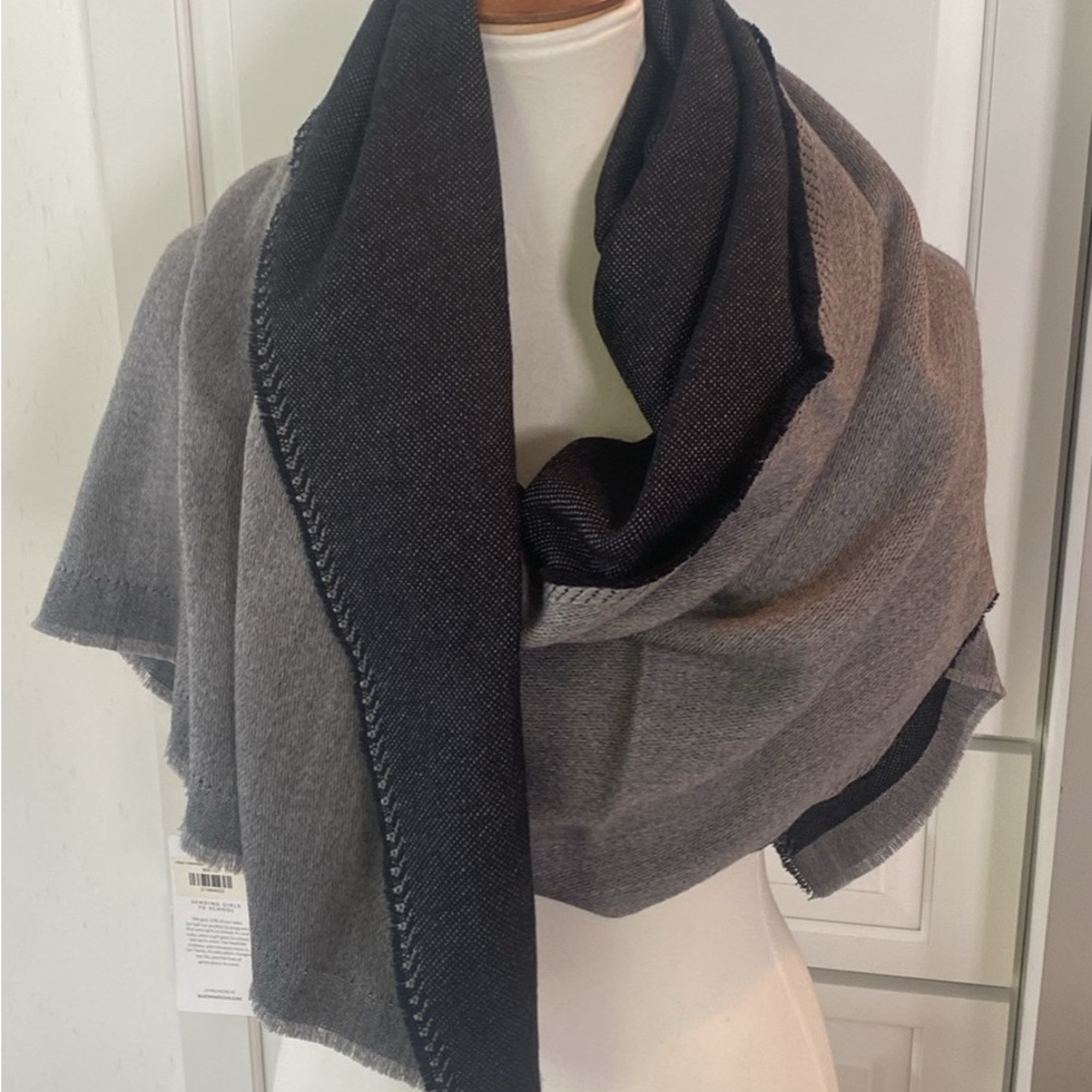 Lightweight Reversible Gray & Charcoal Wrap, 100% Merino